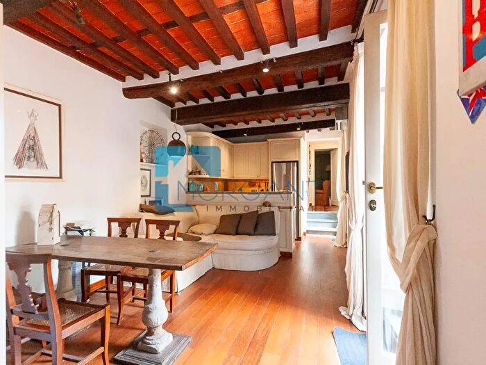 Appartamento trilocale in vendita in Pietrasanta