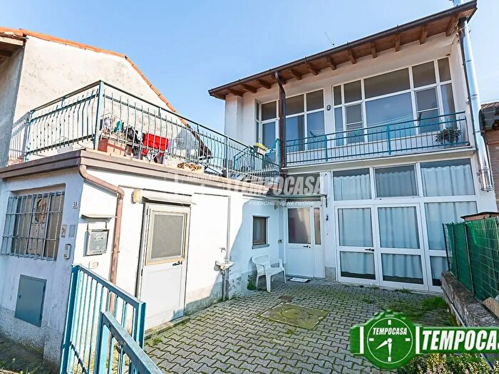 Casa quadrilocale in vendita in Via Forno, Ripalta Cremasca