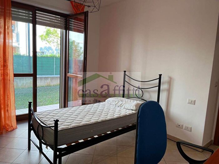 Appartamento trilocale in affitto in Via Spalato, Chieti Scalo, Chieti