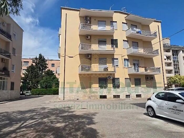 Appartamento bilocale in vendita in Via Patturelli, Caserta
