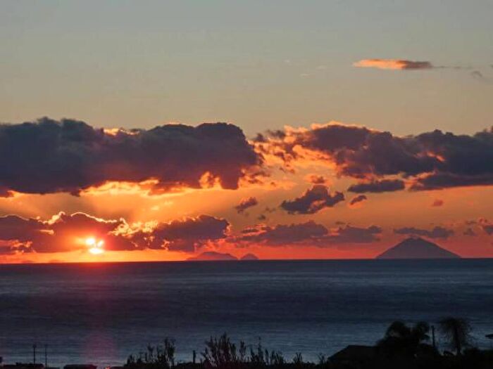 Casa con 5 locali in vendita in Via Serrone, Fiumefreddo Bruzio
