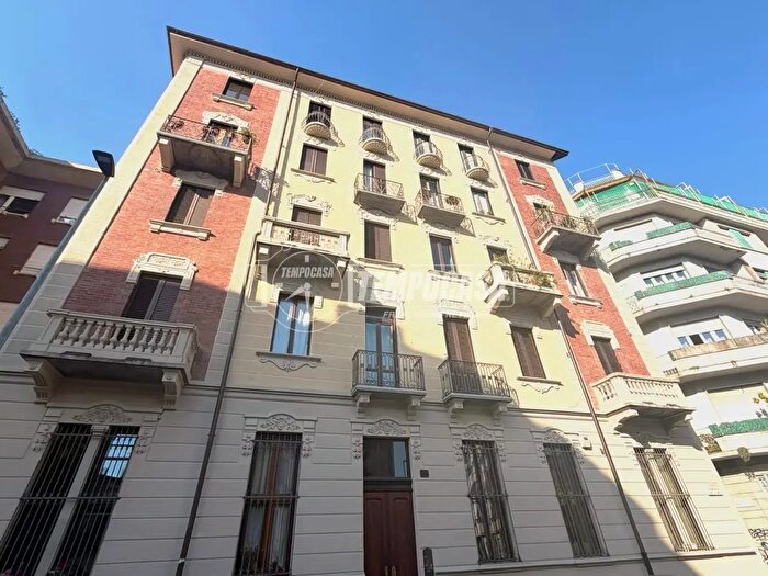 Appartamento trilocale in vendita in Via Giacomo Medici, Torino