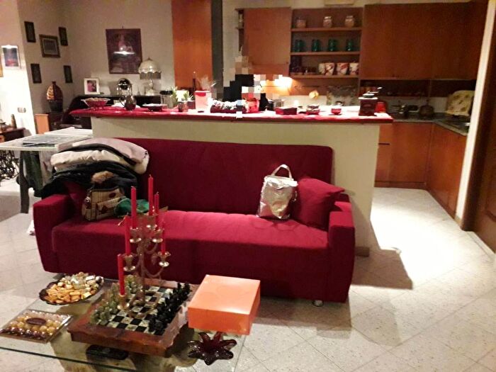 Appartamento bilocale in affitto in Largo Strindberg, Rinnovamento, Roma