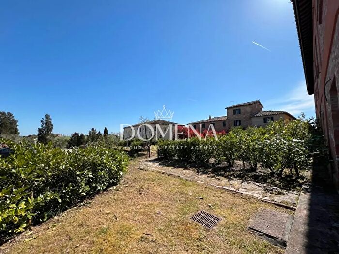 Appartamento quadrilocale in vendita in Siena