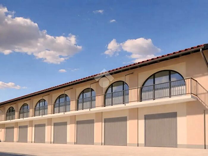 Appartamento bilocale in vendita in Appartamento Via IV Novembre, Bareggio