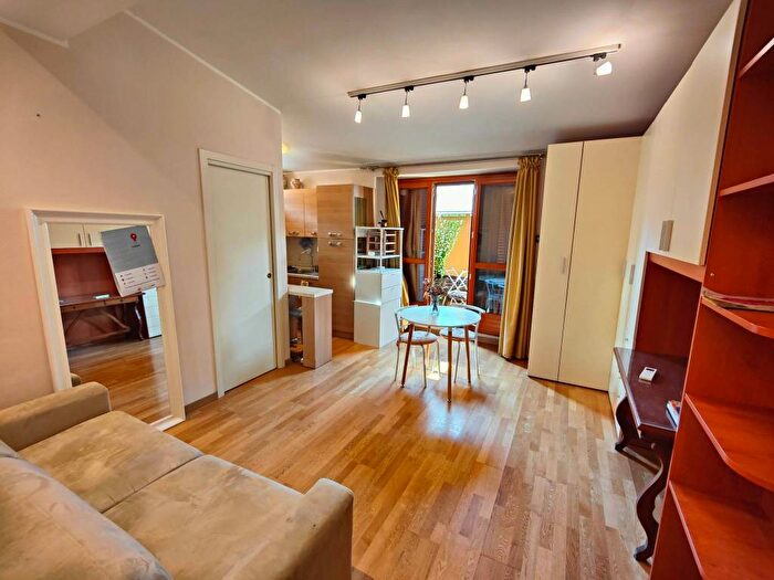 Appartamento monolocale in affitto in Via della Majella, Città Studi, Milano