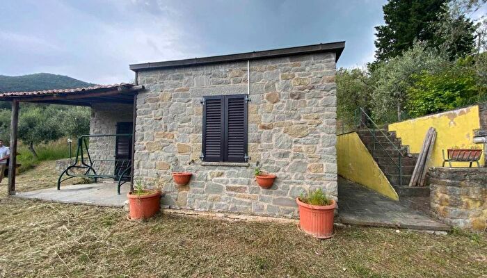 Casa in vendita in Tuoro Sul Trasimeno