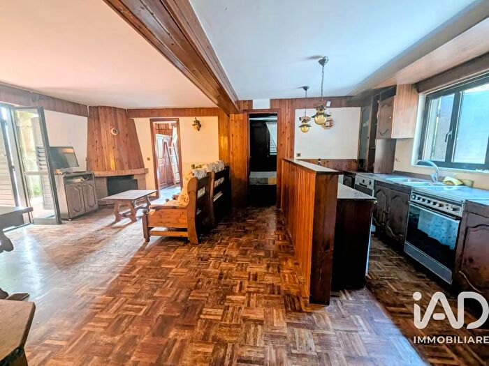 Appartamento quadrilocale in vendita in Via Caramanico, Campo Di Giove