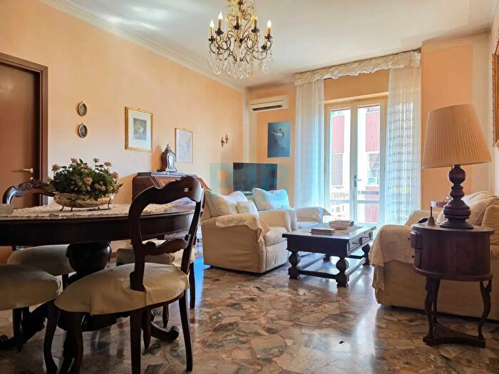 Appartamento trilocale in vendita in Via Prima Quartiere Abba, Brescia