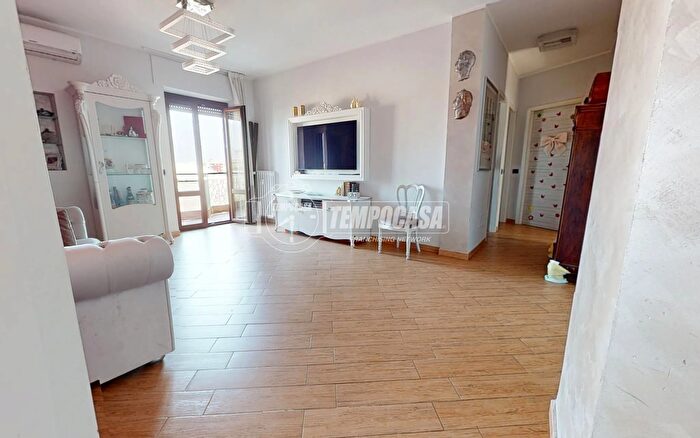 Appartamento trilocale in vendita in Via Giuseppe Garibaldi, Cinisello Balsamo