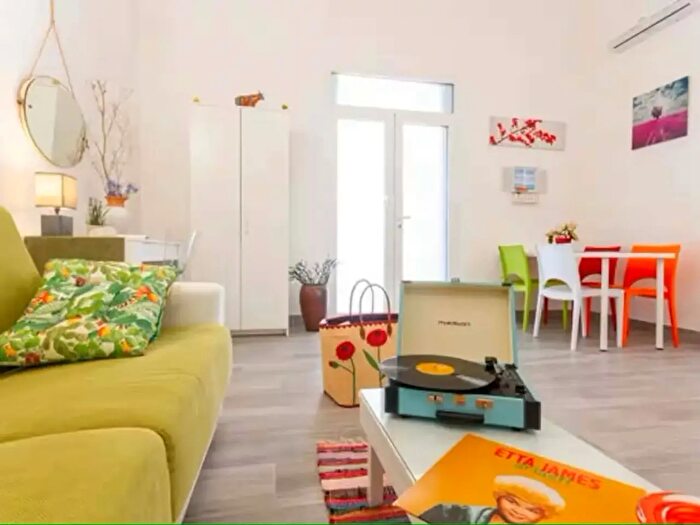 Appartamento monolocale in affitto in Via Nicotera, Bisceglie