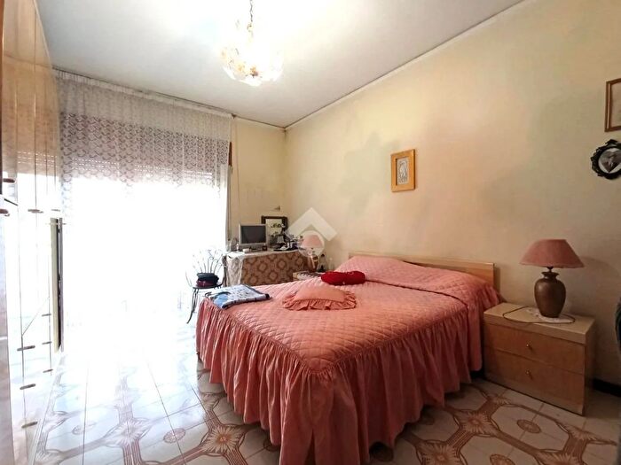 Appartamento trilocale in vendita in Via Giovanni Gronchi, Santa Maria A Vico