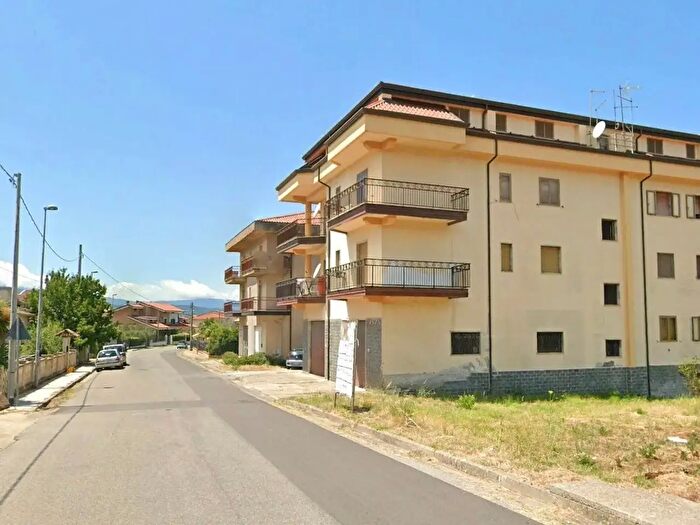 Appartamento quadrilocale in vendita in Via Rizzuso, Piane Crati