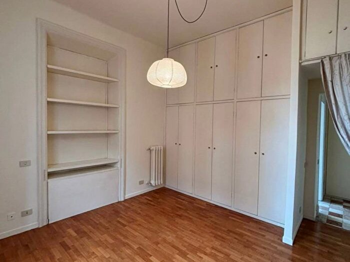 Appartamento bilocale in affitto in Via Novara, Trieste Coppedè, Roma