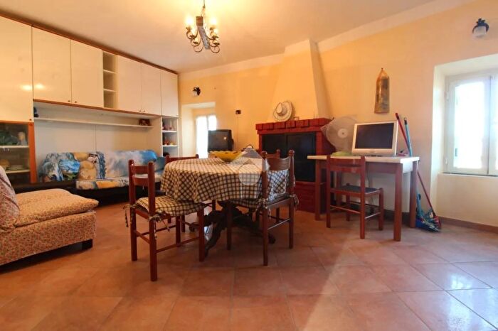 Appartamento bilocale in vendita in Via del Monganello, Montorio Romano