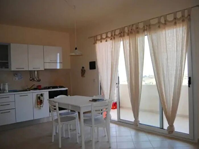 Appartamento trilocale in vendita in Via Viddalba, Trinità d'Agultu e Vignola