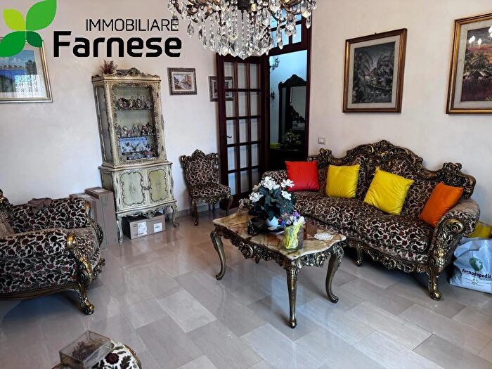 Appartamento trilocale in vendita in Piacenza EmiliaRomagna, Piacenza