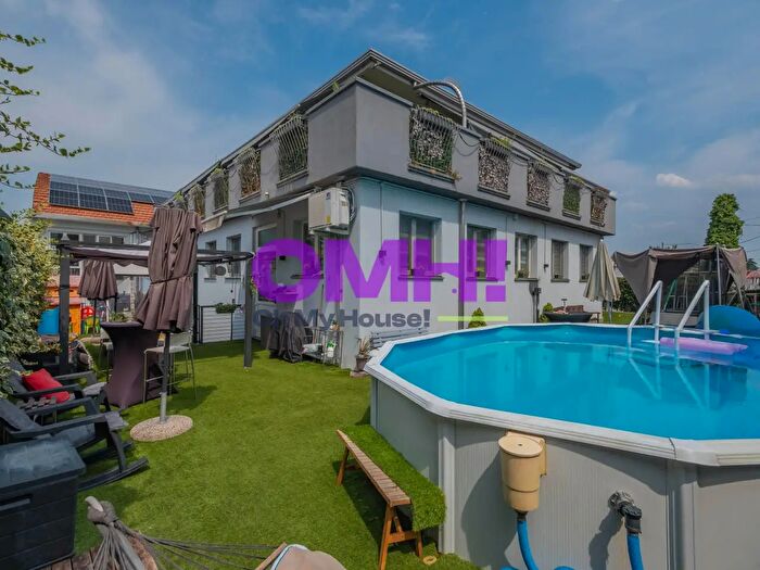 Casa con 6 locali in vendita in Via delle Roggette, Cardano Al Campo