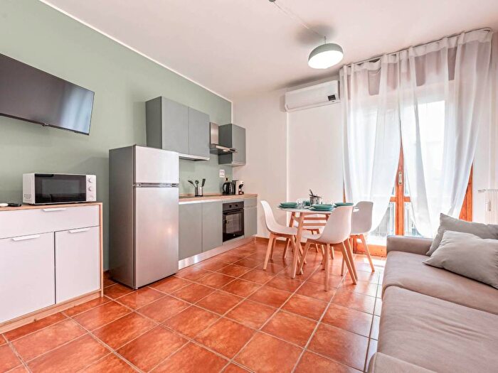 Appartamento bilocale in affitto in Via Floreste Malfer, Borgo Roma, Verona