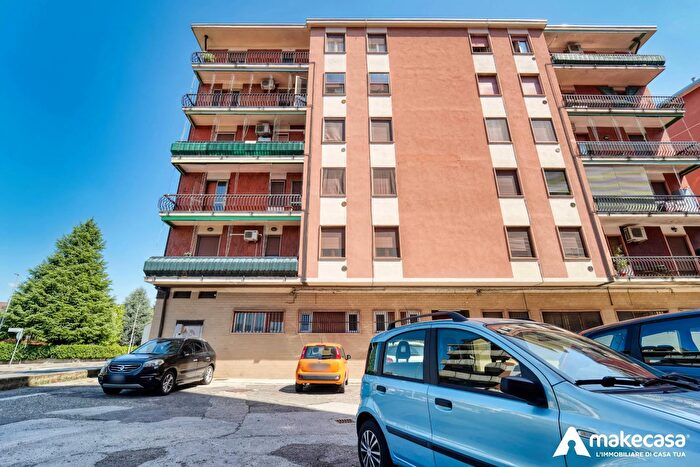 Appartamento bilocale in vendita in Via Primo Maggio, Mediglia