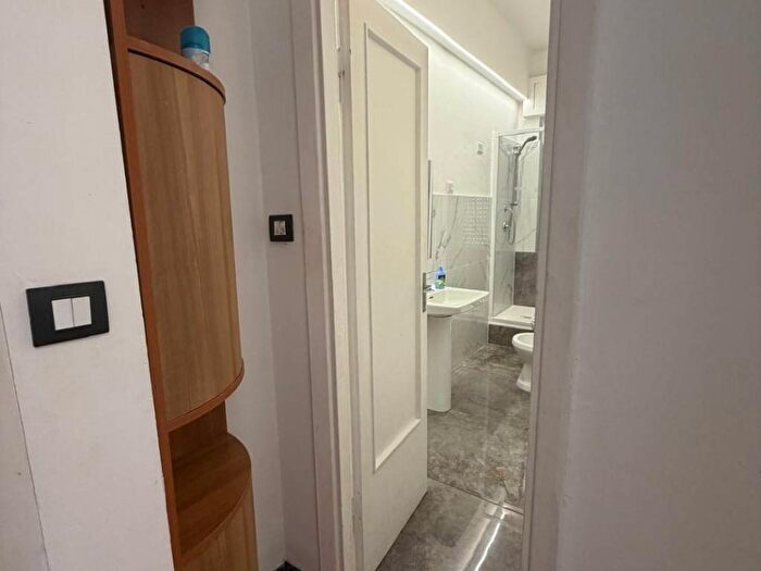 Appartamento trilocale in affitto in Via Stefanina Moro, Quezzi, Genova