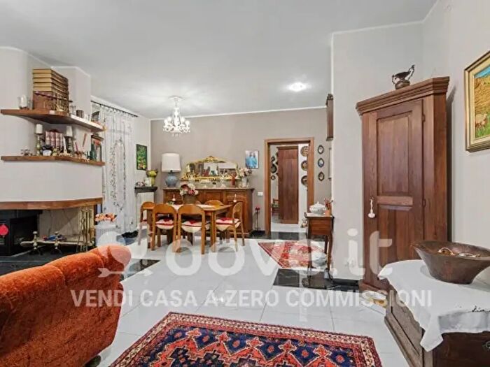Appartamento trilocale in vendita in Via San Luigi Gonzaga, SantAngelo Lodigiano
