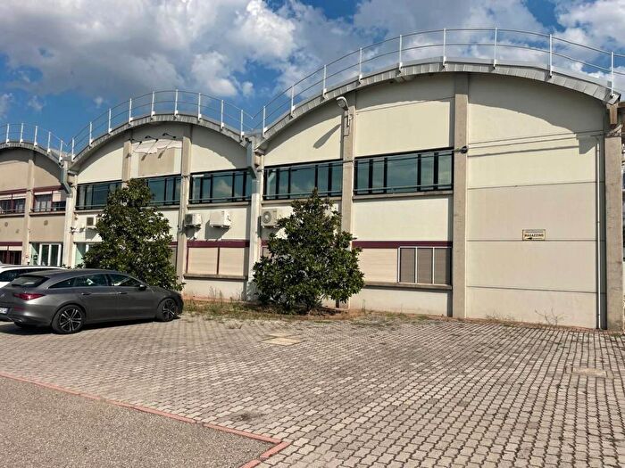 Casa trilocale in affitto in Via Emilia Ponente, Centro, Castel San Pietro Terme
