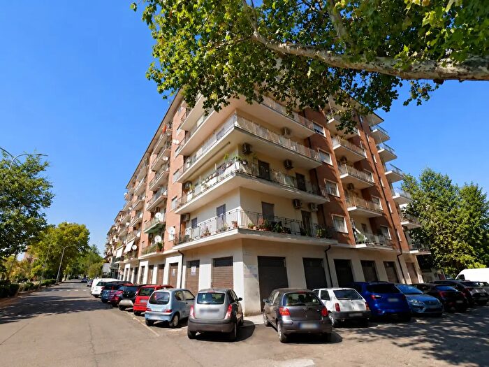 Appartamento quadrilocale in vendita in Via Panebianco, Cosenza