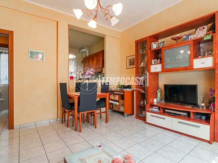 Appartamento bilocale in vendita in Viale Guglielmo Marconi, Cusano Milanino