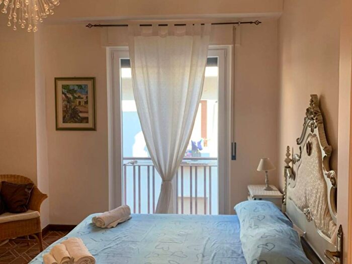 Appartamento trilocale in affitto in Via Giorgio Amendola, Soverato Marina, Soverato