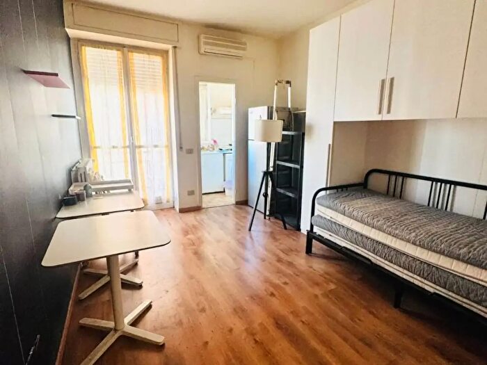 Appartamento monolocale in vendita in Via Binda, Milano