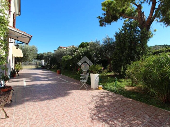 Casa quadrilocale in affitto in Str Vicinale Colle Breccia, San Silvestro, Pescara