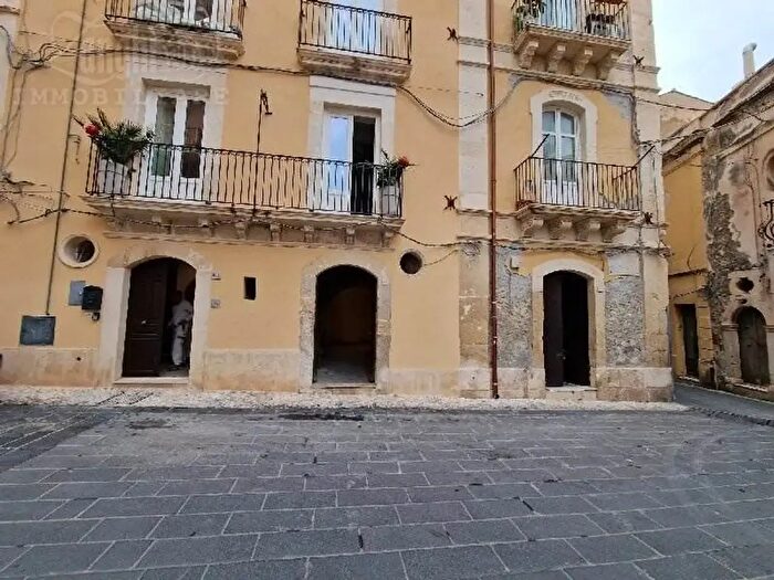 Appartamento quadrilocale in vendita in Siracusa