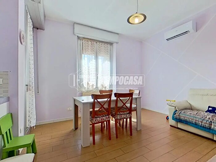 Appartamento trilocale in vendita in Via Petrarca a, Lissone
