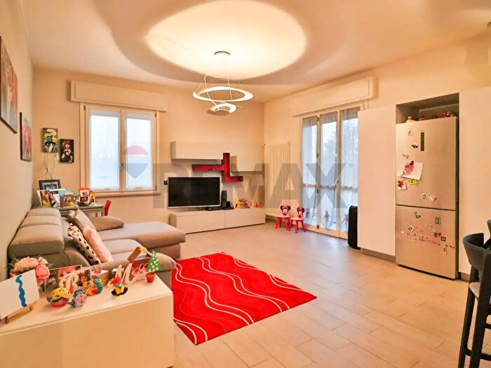 Appartamento trilocale in vendita in Via Nicolo Paganini, Collecchio