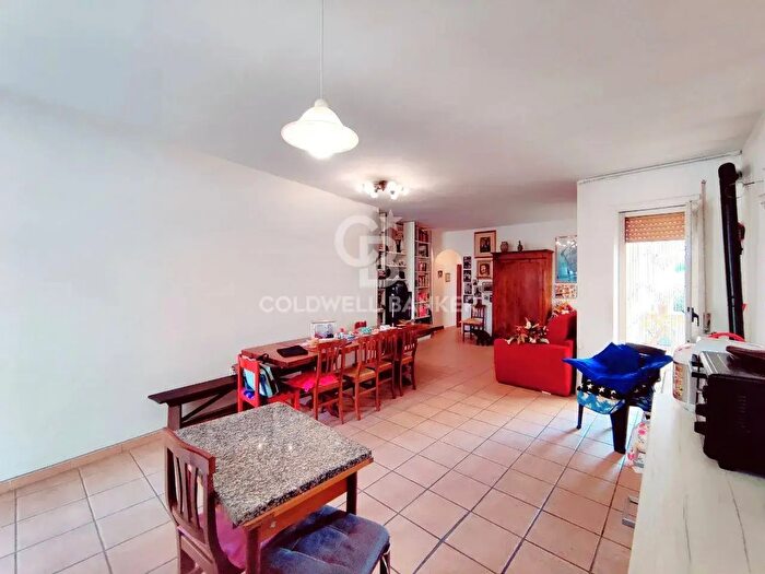 Appartamento bilocale in vendita in Via San Vittore, Gradoli