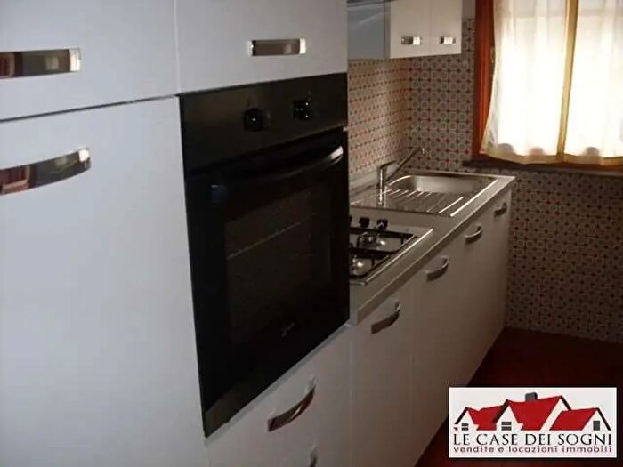 Appartamento con 5 locali in affitto in Via Casine, Casciana Terme Lari