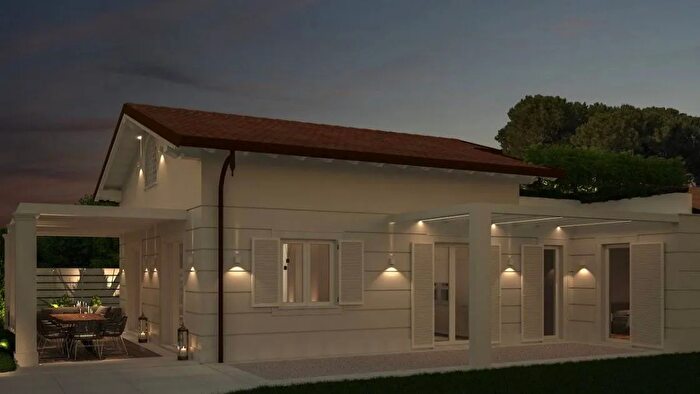 Casa quadrilocale in vendita in Via Ammiraglio Morin a, Forte Dei Marmi