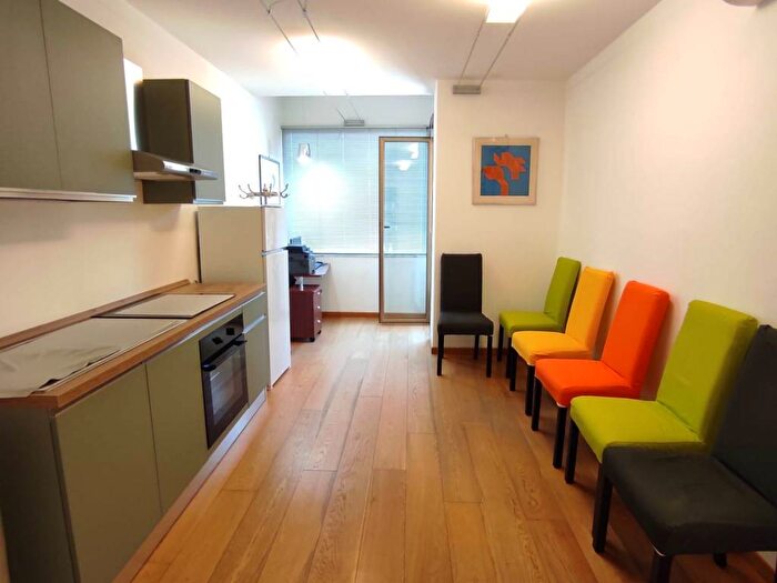 Appartamento trilocale in affitto in Viale Italia, Centro, Ladispoli