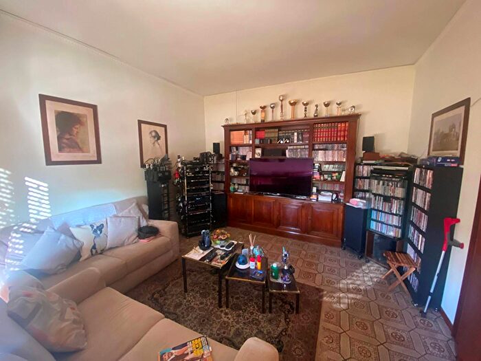 Casa con 5 locali in vendita in Montemurlo