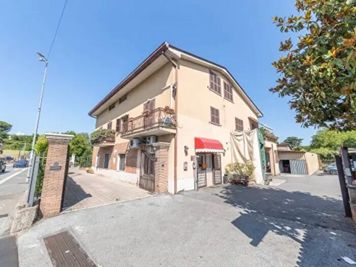 Casa con 5 locali in vendita in Via Prenestina Nuova, Zagarolo