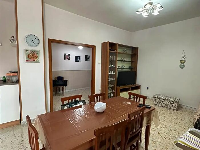 Appartamento trilocale in vendita in Arzano