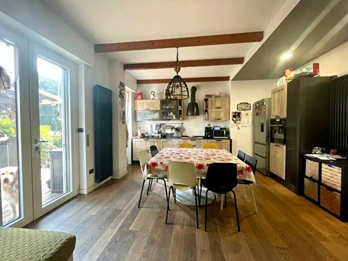 Appartamento trilocale in vendita in Via Bormida, Monza