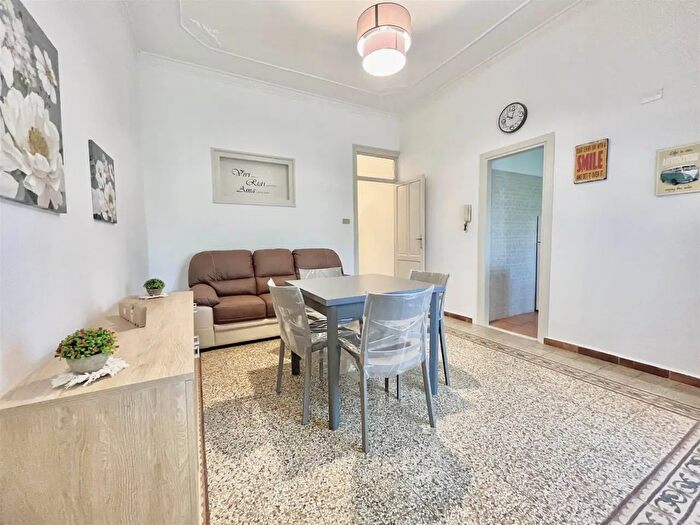 Appartamento trilocale in affitto in Palermo