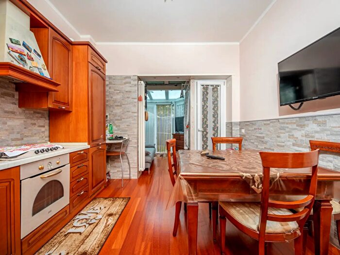 Appartamento trilocale in vendita in Via Don Carlo Gnocchi, Roma