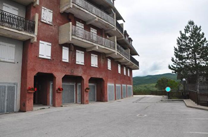 Appartamento con 6 locali in vendita in Via Madonna delle Grazie, Rivisondoli