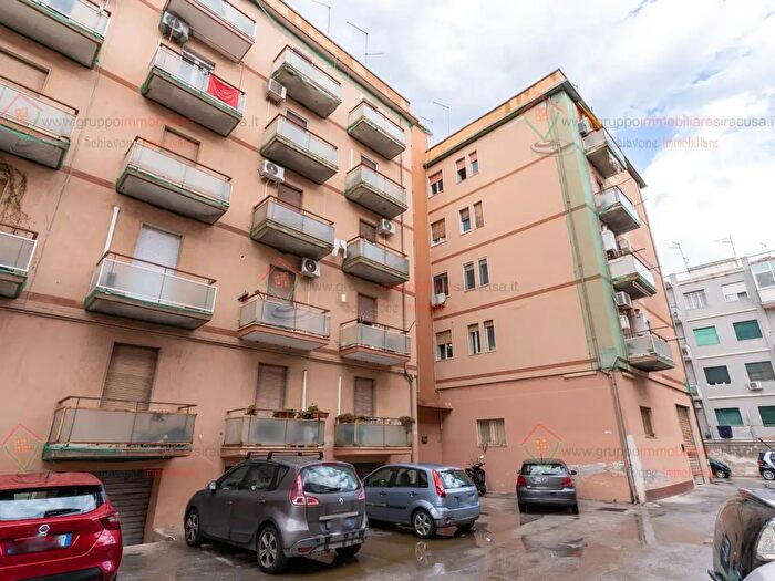 Appartamento quadrilocale in vendita in Siracusa