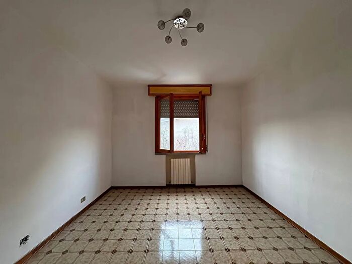 Appartamento con 5 locali in vendita in Concordia Sulla Secchia