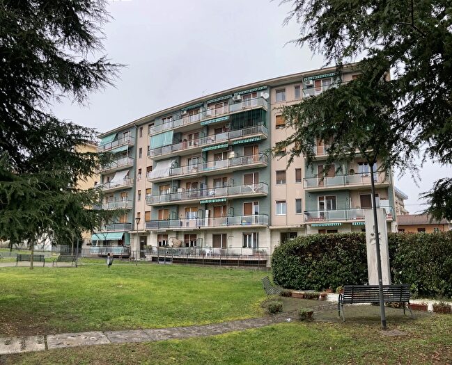 Appartamento trilocale in vendita in Via Candido Poggio, Casale Monferrato