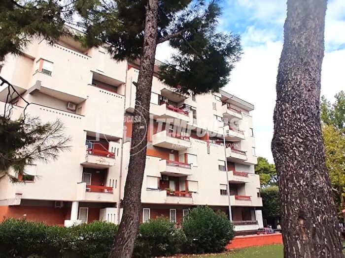 Appartamento quadrilocale in vendita in Piazza Trieste, Adelfia